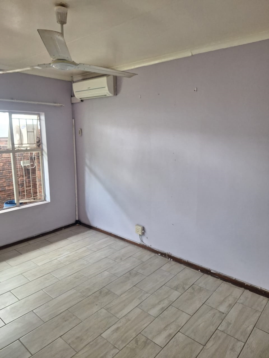 To Let 3 Bedroom Property for Rent in Elandsrand North West